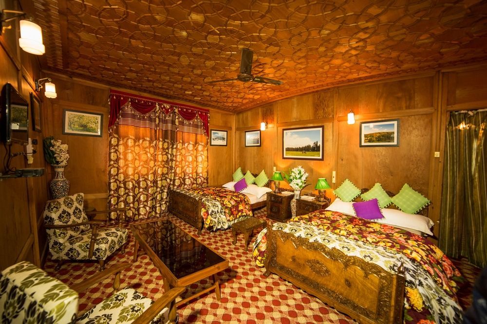 Aziz Palace Group Of Houseboats Срінагар Екстер'єр фото